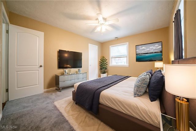 7032 Beresford Avenue, Parma Heights, OH 44130