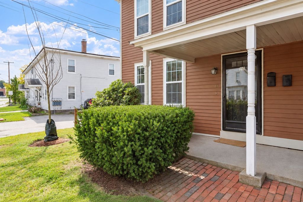 19 Sudbury St 19, Maynard, MA 01754