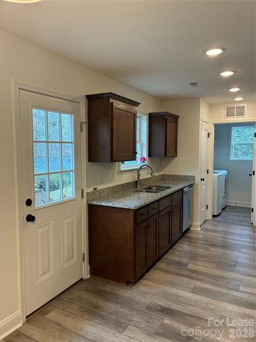 520 NE Hillandale Street NE, Concord, NC 28025