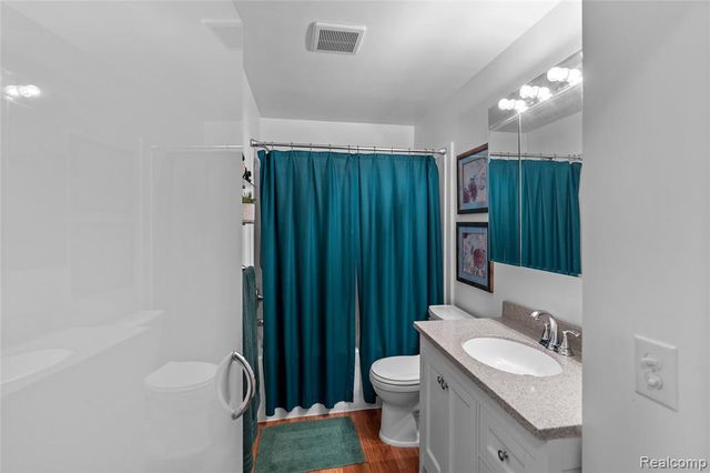 5354 Winshall Drive, Swartz Creek, MI 48473