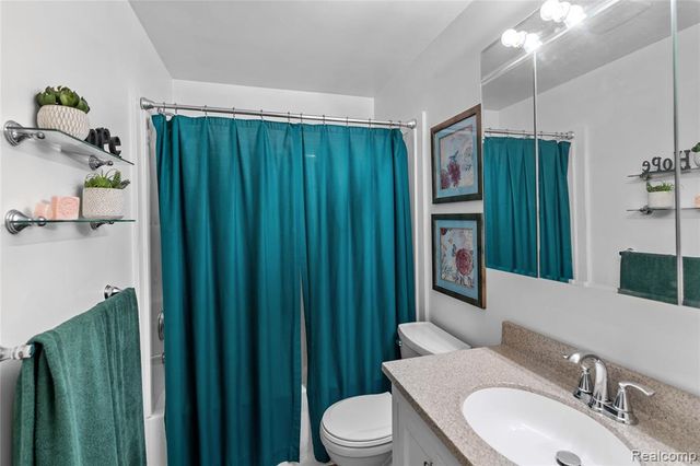 5354 Winshall Drive, Swartz Creek, MI 48473