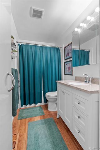 5354 Winshall Drive, Swartz Creek, MI 48473