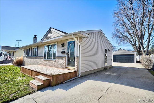 5354 Winshall Drive, Swartz Creek, MI 48473