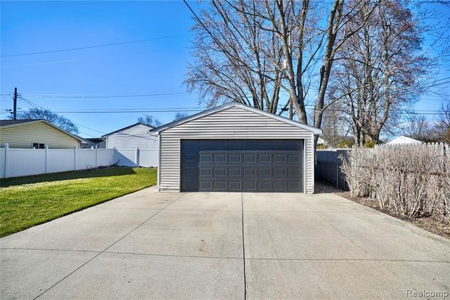 5354 Winshall Drive, Swartz Creek, MI 48473