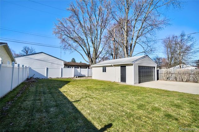 5354 Winshall Drive, Swartz Creek, MI 48473