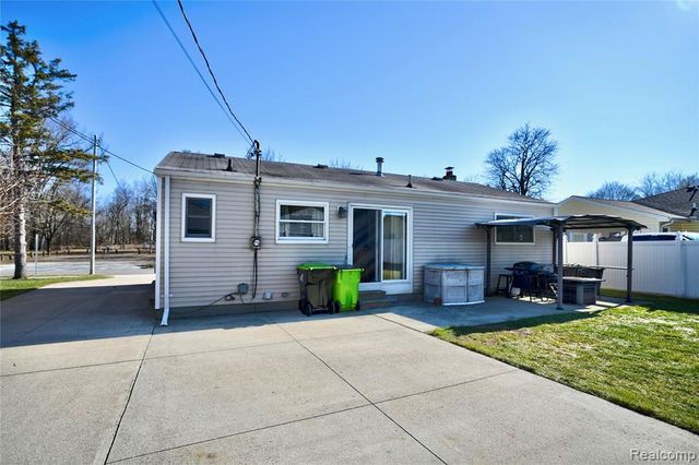 5354 Winshall Drive, Swartz Creek, MI 48473