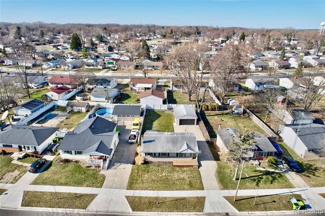 5354 Winshall Drive, Swartz Creek, MI 48473