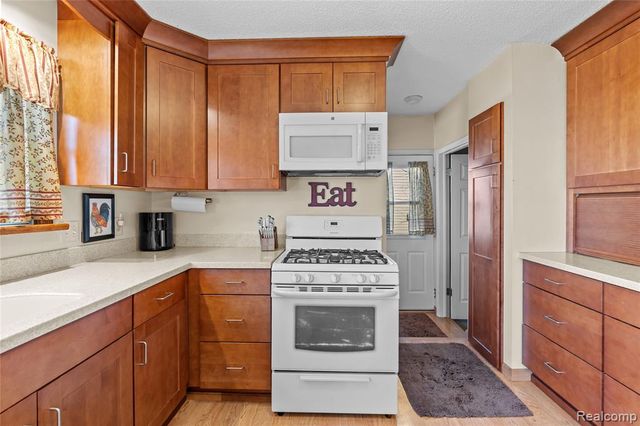 5354 Winshall Drive, Swartz Creek, MI 48473