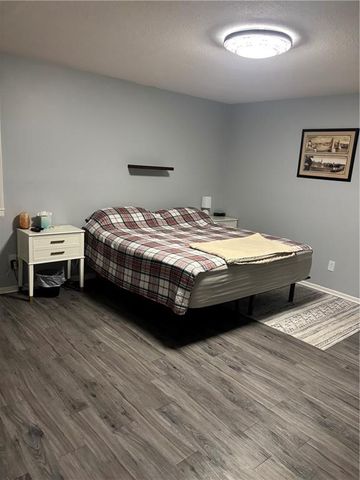 3507 NE Logwood Court, Lee's Summit, MO 64064
