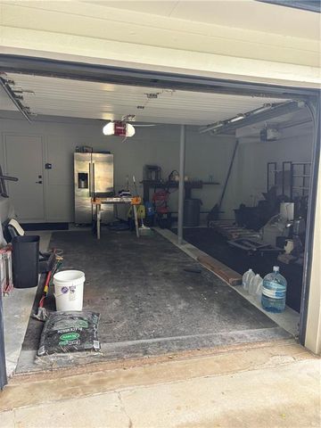 3507 NE Logwood Court, Lee's Summit, MO 64064