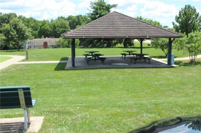 3507 NE Logwood Court, Lee's Summit, MO 64064