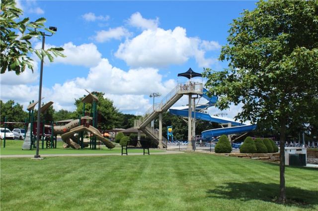 3507 NE Logwood Court, Lee's Summit, MO 64064