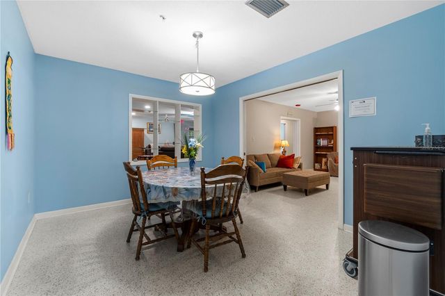 207 W WHEELER ROAD, Seffner, FL 33584