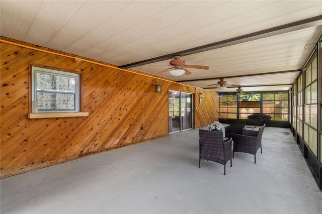 207 W WHEELER ROAD, Seffner, FL 33584