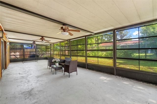207 W WHEELER ROAD, Seffner, FL 33584
