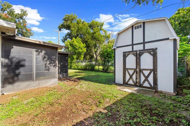 207 W WHEELER ROAD, Seffner, FL 33584