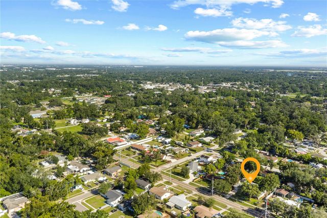 207 W WHEELER ROAD, Seffner, FL 33584