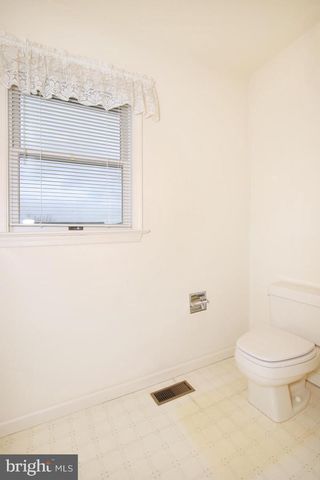 226 ACORN, Lebanon, PA 17042