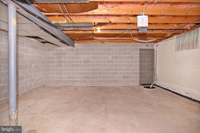 226 ACORN, Lebanon, PA 17042