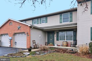 226 ACORN, Lebanon, PA 17042