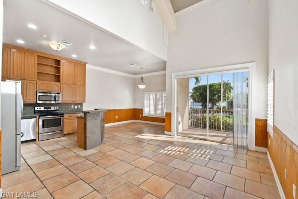 819 James ST, FORT MYERS, FL 33916 — photo 4