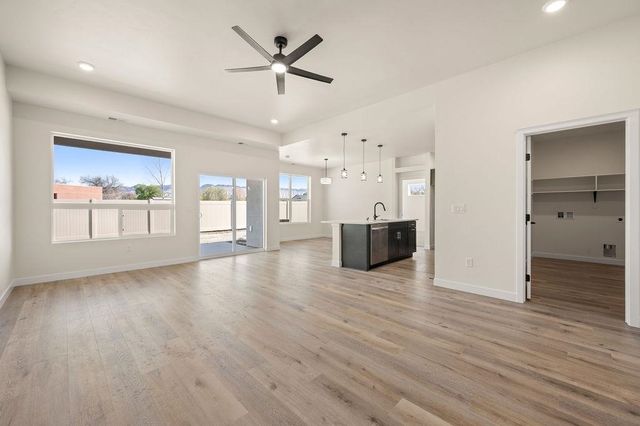 3070 Thunderhead Way, Grand Junction, CO 81504