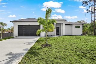406 Lincoln AVE, Lehigh Acres, FL 33972