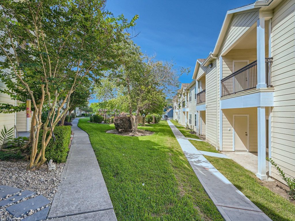 12565 Melville Drive 316, Montgomery, TX 77356