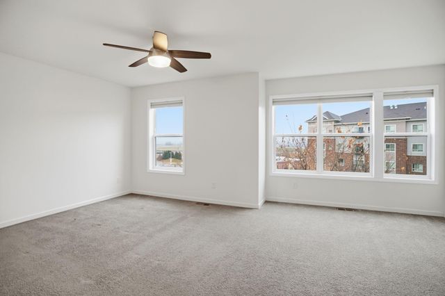 4035 River Valley Way, Eagan, MN 55122