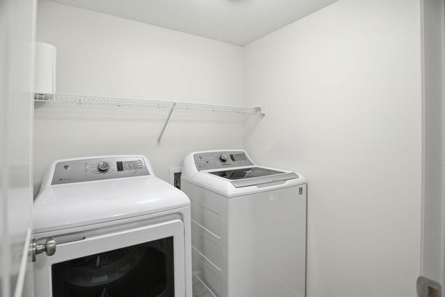 4035 River Valley Way, Eagan, MN 55122