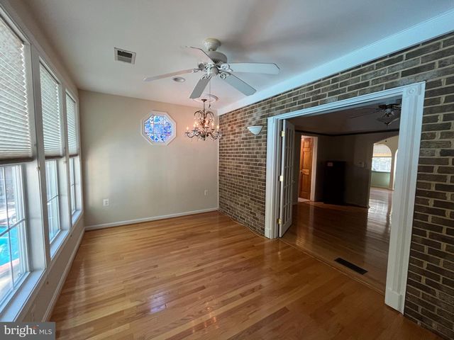 3203 RIVERVIEW DR, Triangle, VA 22172