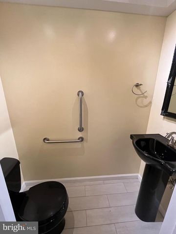 3203 RIVERVIEW DR, Triangle, VA 22172