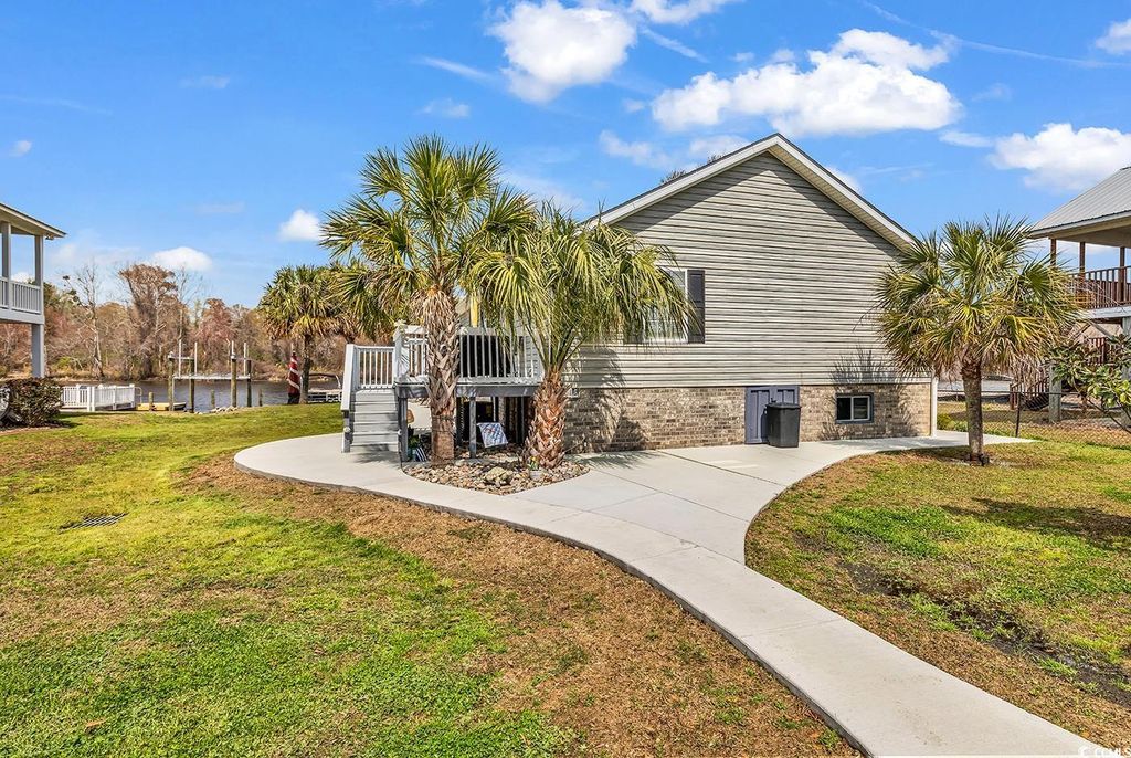 719 Smith Blvd., Myrtle Beach, SC 29588