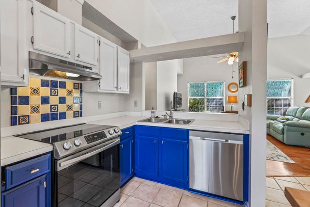 322 Navigators Dr., Pawleys Island, SC 29585