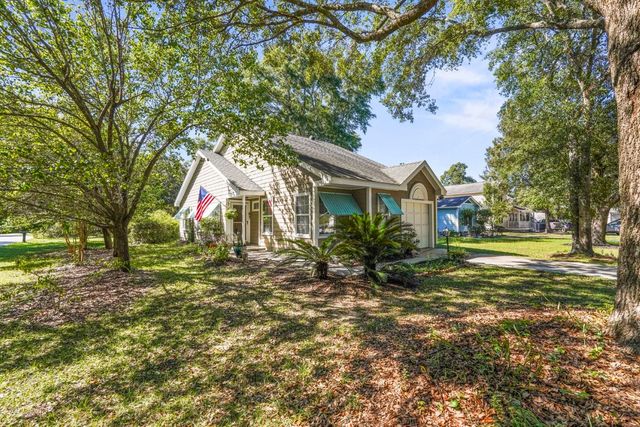 322 Navigators Dr., Pawleys Island, SC 29585