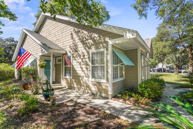 322 Navigators Dr., Pawleys Island, SC 29585