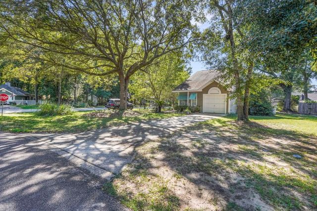 322 Navigators Dr., Pawleys Island, SC 29585