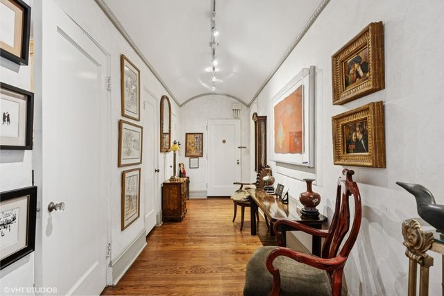 5000 S East End Avenue 23A, Chicago, IL 60615