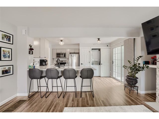 4094 S Carson St C, Aurora, CO 80014