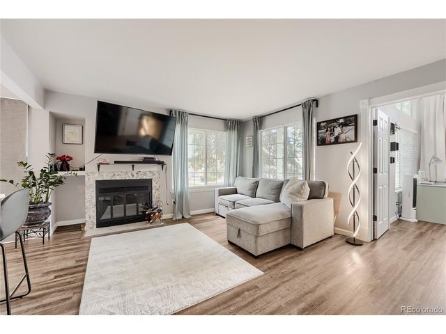4094 S Carson St C, Aurora, CO 80014