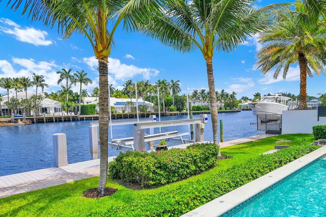 3211 Karen Drive, Delray Beach, FL 33483
