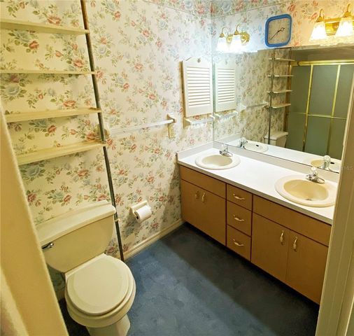 1518 OAKVIEW CIRCLE SE, Winter Haven, FL 33880