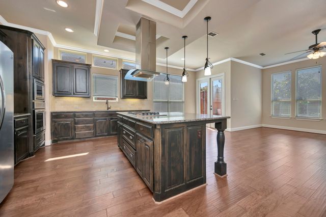 448 Chestnut Lane, Roanoke, TX 76262