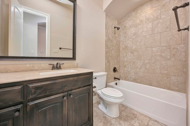 448 Chestnut Lane, Roanoke, TX 76262