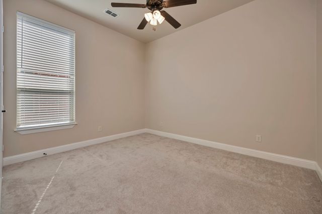 448 Chestnut Lane, Roanoke, TX 76262