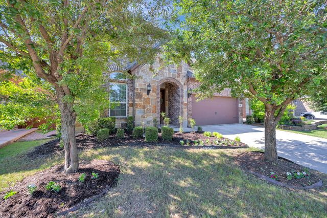 448 Chestnut Lane, Roanoke, TX 76262