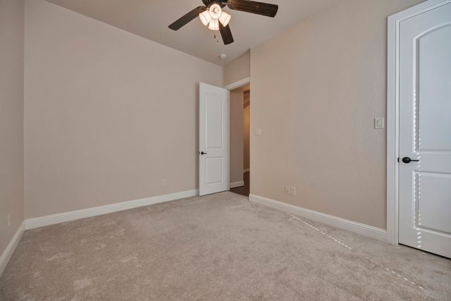 448 Chestnut Lane, Roanoke, TX 76262