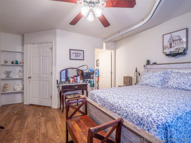 408 S 10th, Hartshorne, OK 74547