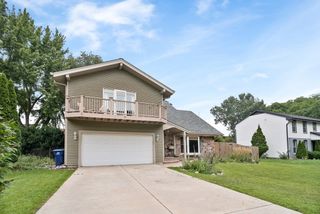 669 Tamarisk Terrace, Crystal Lake, IL 60014