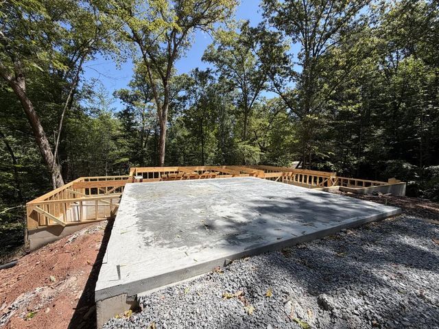 28 Hillcrest Court, Ellijay, GA 30536